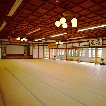 Katakurakan large hall, Kamisuwa Onsen