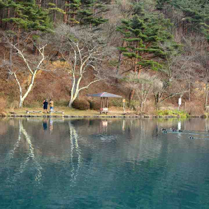 Kagamigaike Pond, Dake Onsen