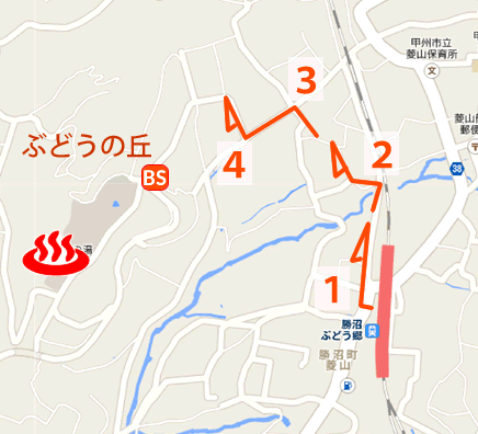 山梨県勝沼ぶどうの丘温泉天空の湯の地図とバス停