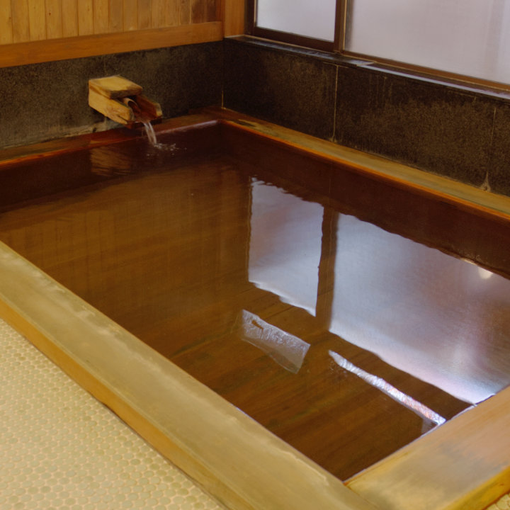 浅間温泉目之湯紫山楼内湯の浴槽