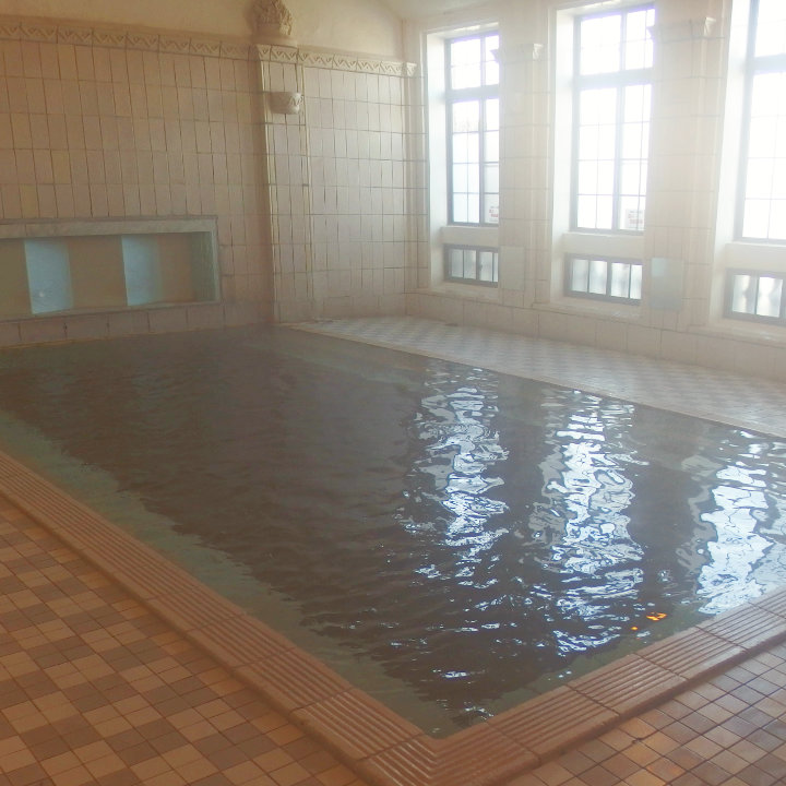 上諏訪温泉片倉館千人風呂浴槽